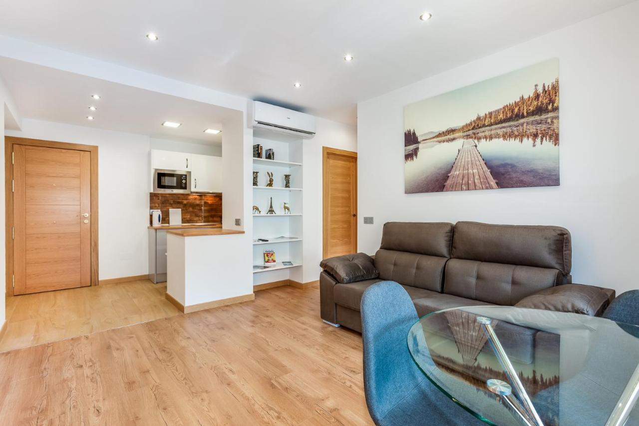 New 1 Bedroom Apartement On The Sea In Marbella. Exterior photo
